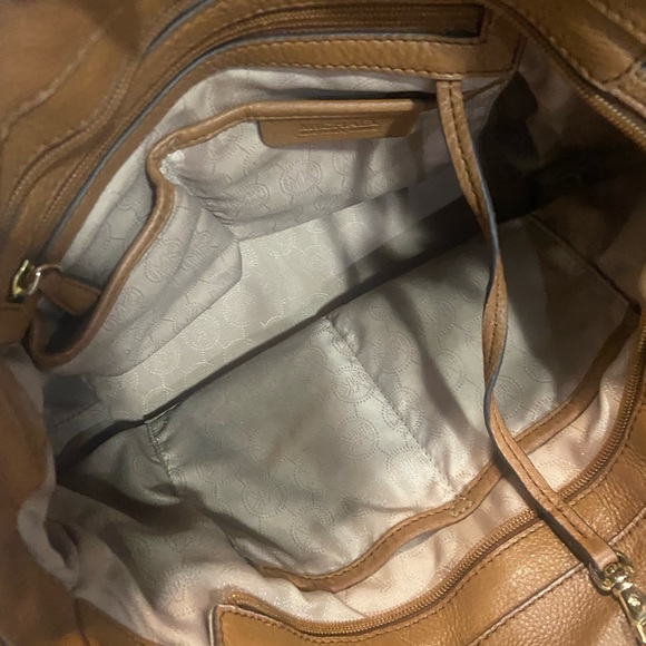 Micheal Kors - Picture 2 of 3